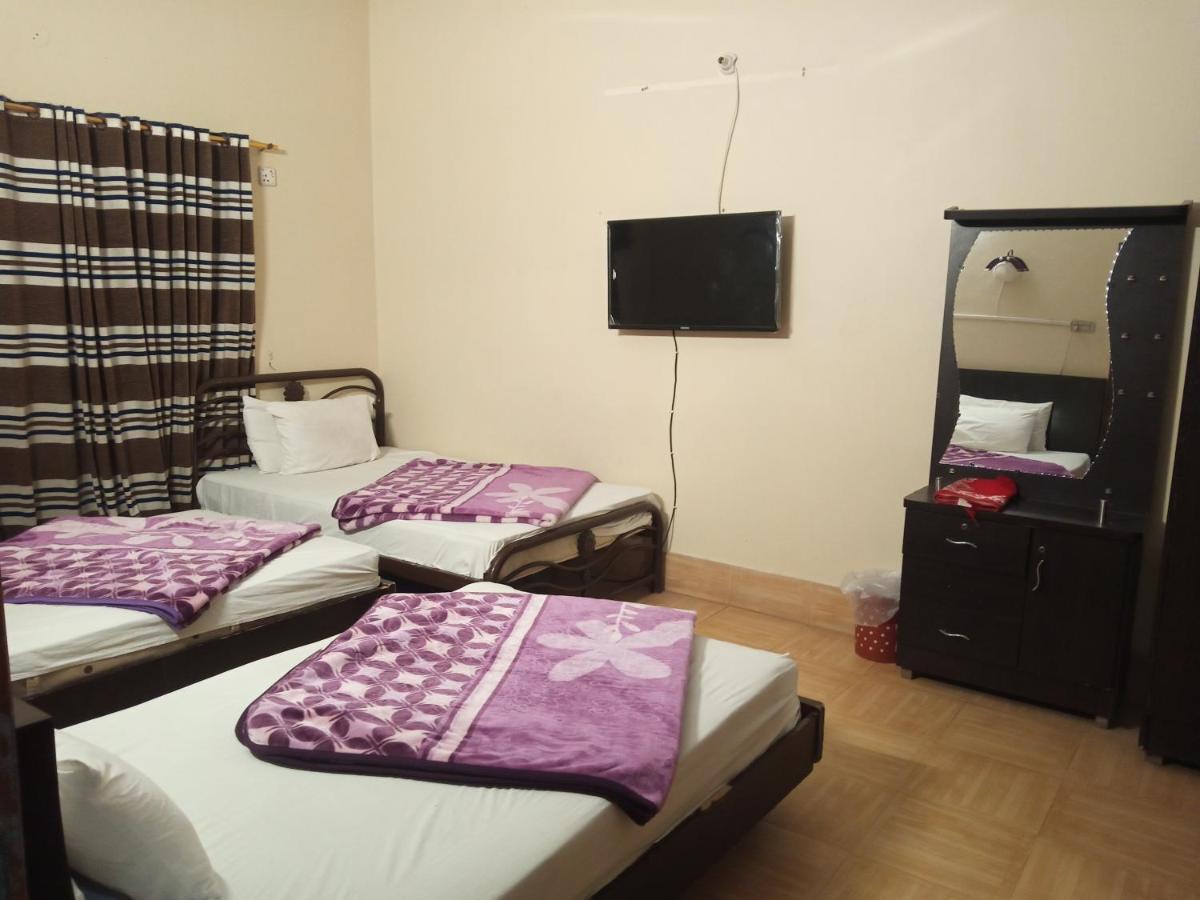 Al Rehman Guest Hous Hotel Hyderabad Exterior foto